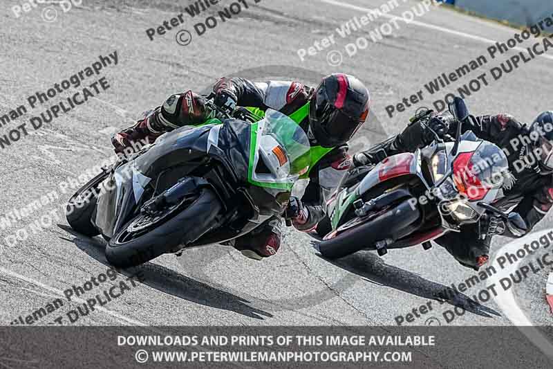 donington no limits trackday;donington park photographs;donington trackday photographs;no limits trackdays;peter wileman photography;trackday digital images;trackday photos